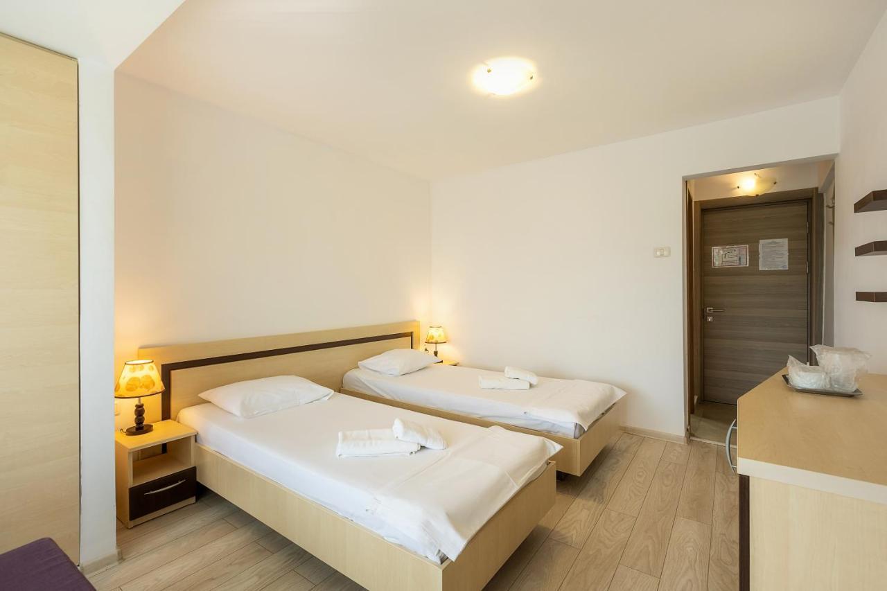 Hotel Venus Mamaia Buitenkant foto